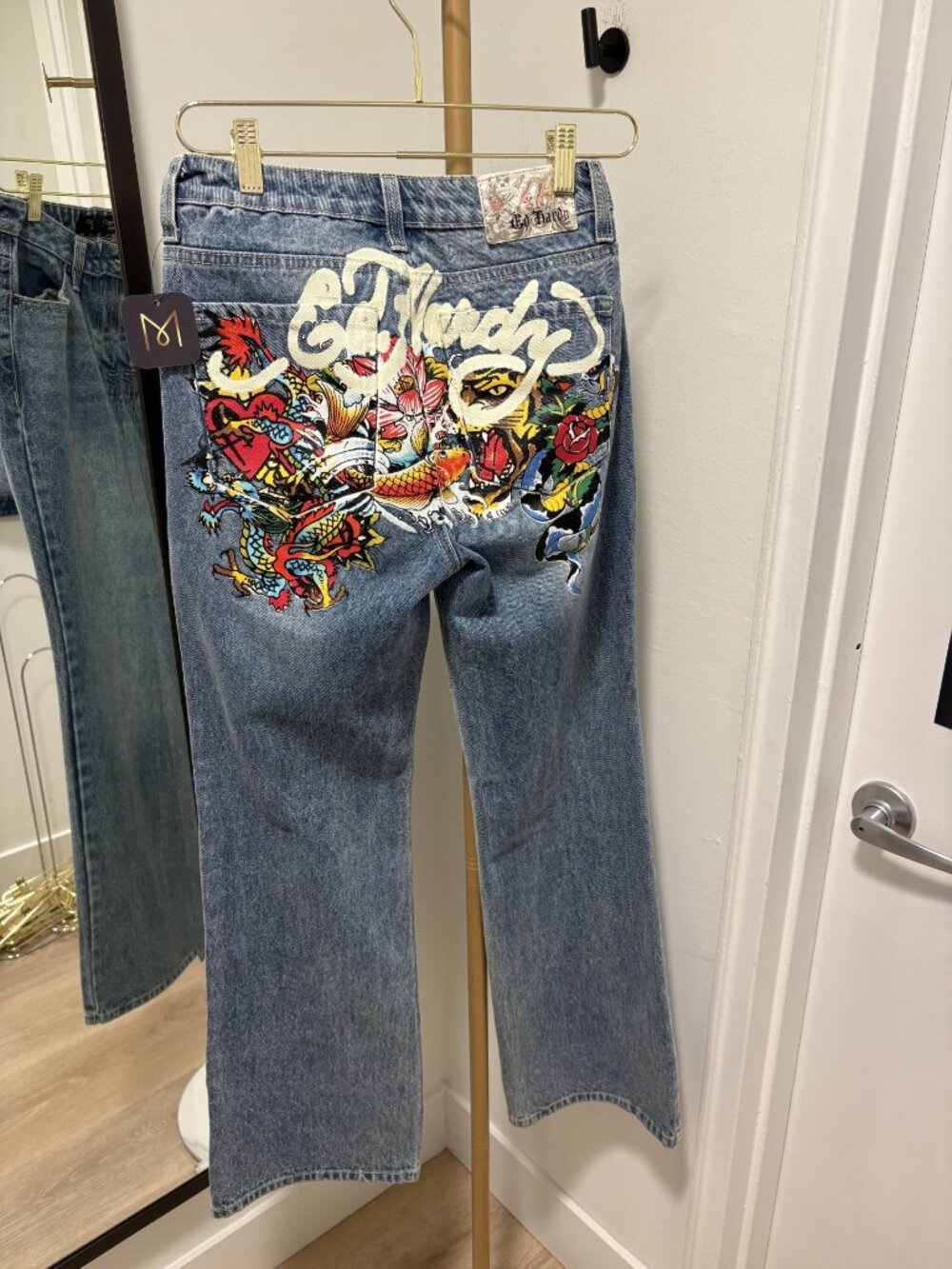 Ed Hardy Jeans size 24 women. Printed back design